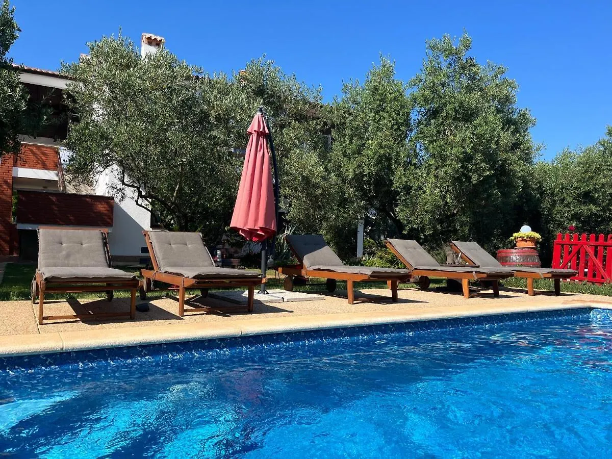 Annamaria Home Pula Kroatien