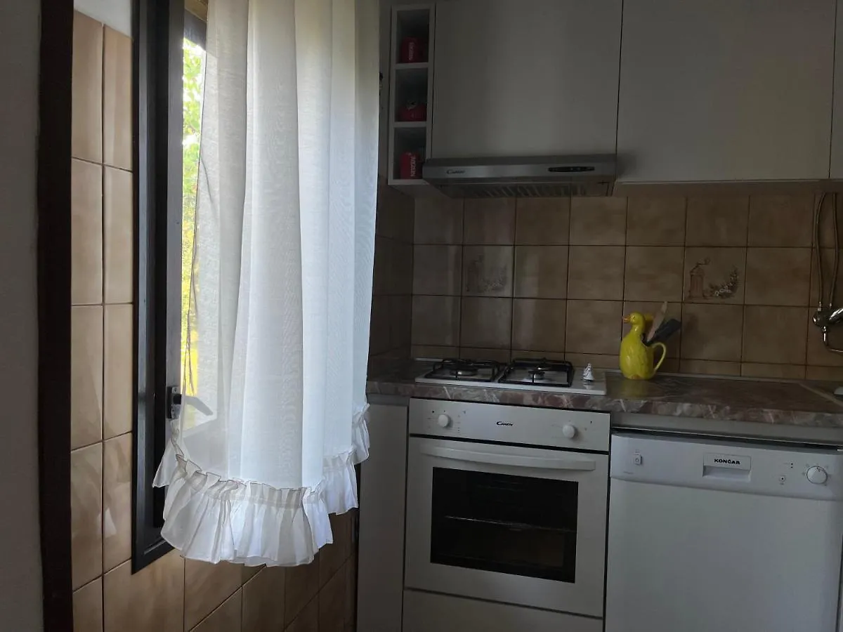 Annamaria Home Pula